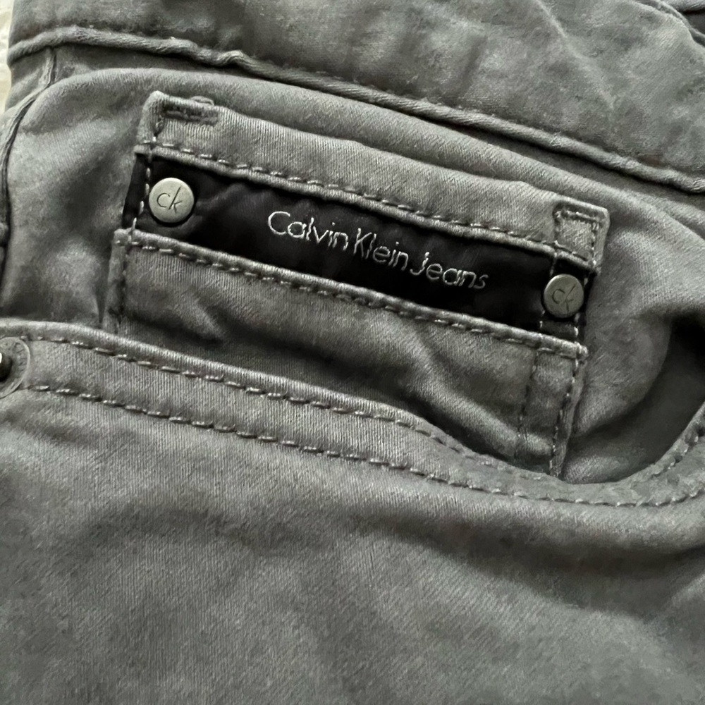 Men’s Calvin Klein Slim Straight Pants  Size 32x32